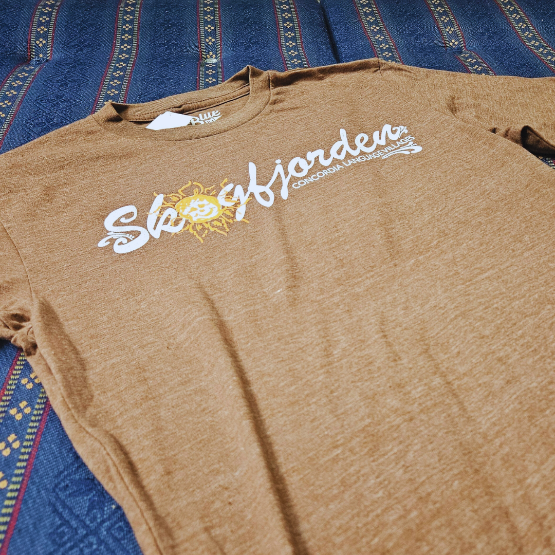 Rosemaling T-shirt