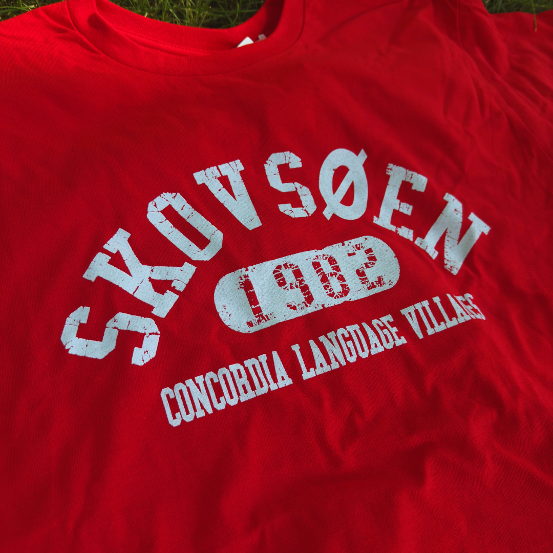 NEW! 2026 Skovsøen Collegiate T-shirt