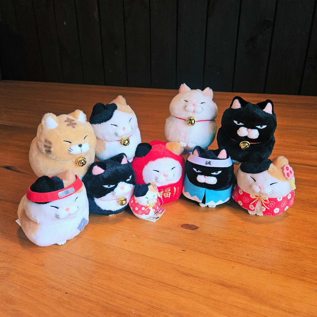 Plush Round Cats