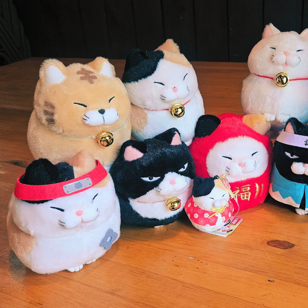 Plush Round Cats